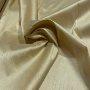 Seda salvaje beige oscuro