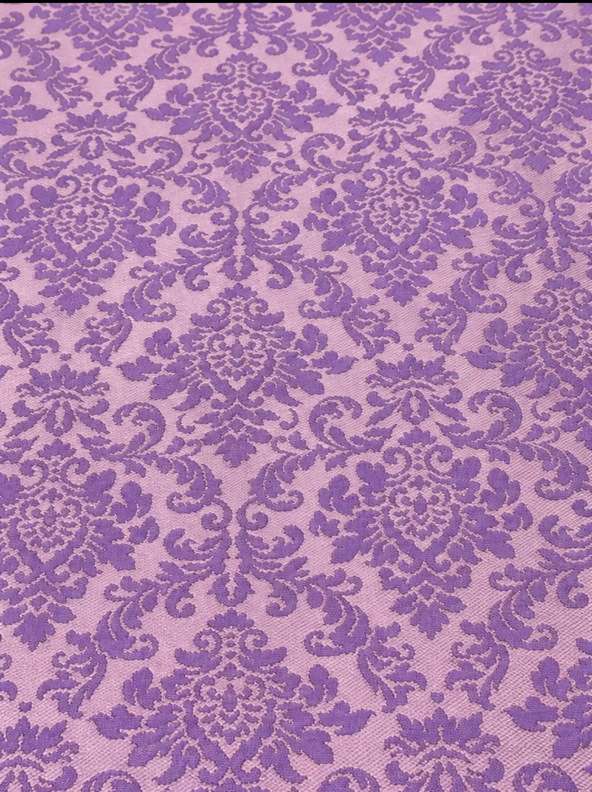 Brocado Alcudia malva