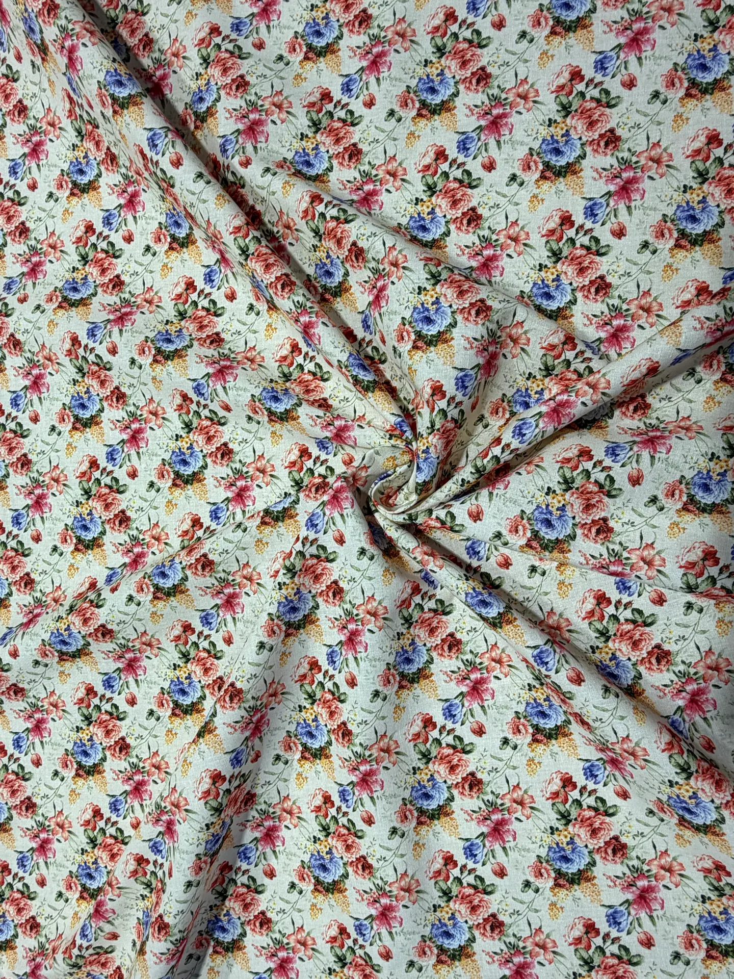 Algodón estampado floral G17