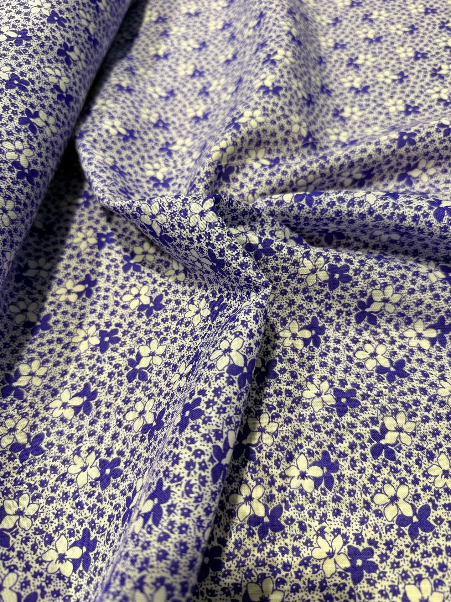Algodón estampado floral P24 – vista 3