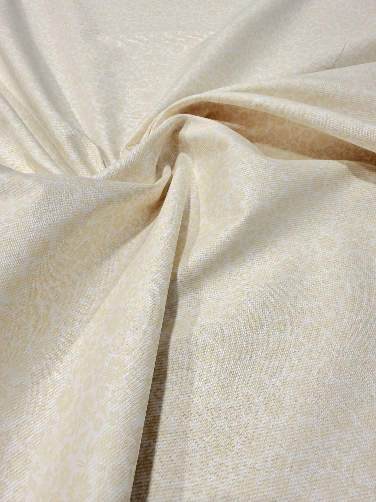 Algodón piqué flor beige