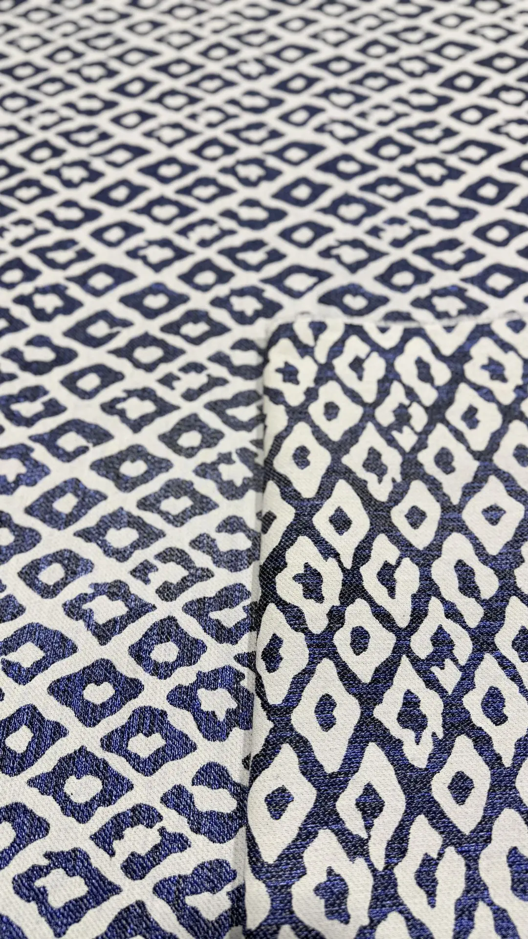 JACQUARD MARINO ANIMAL PRINT - Imagen 2