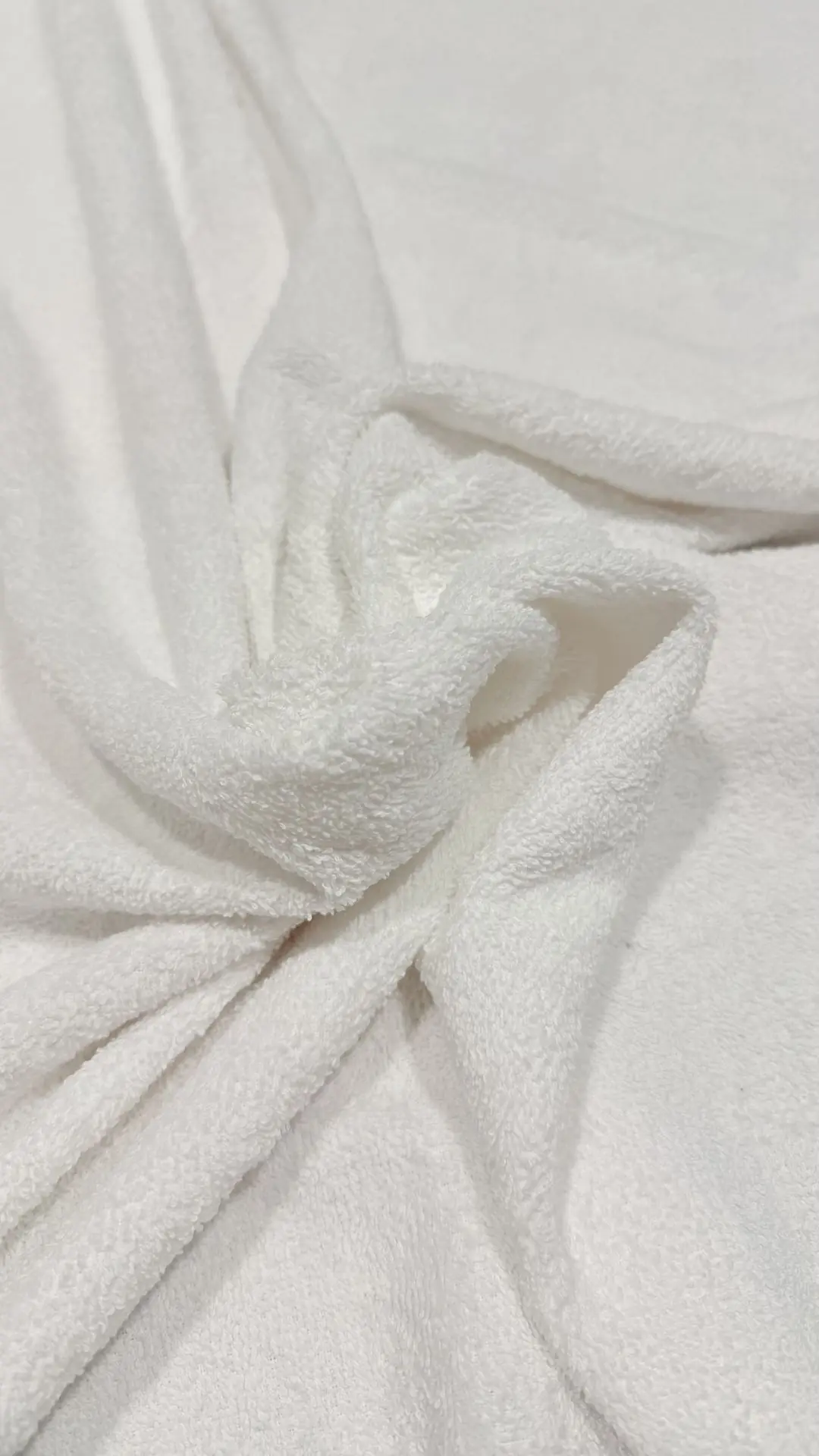 RIZO TOALLA BLANCO