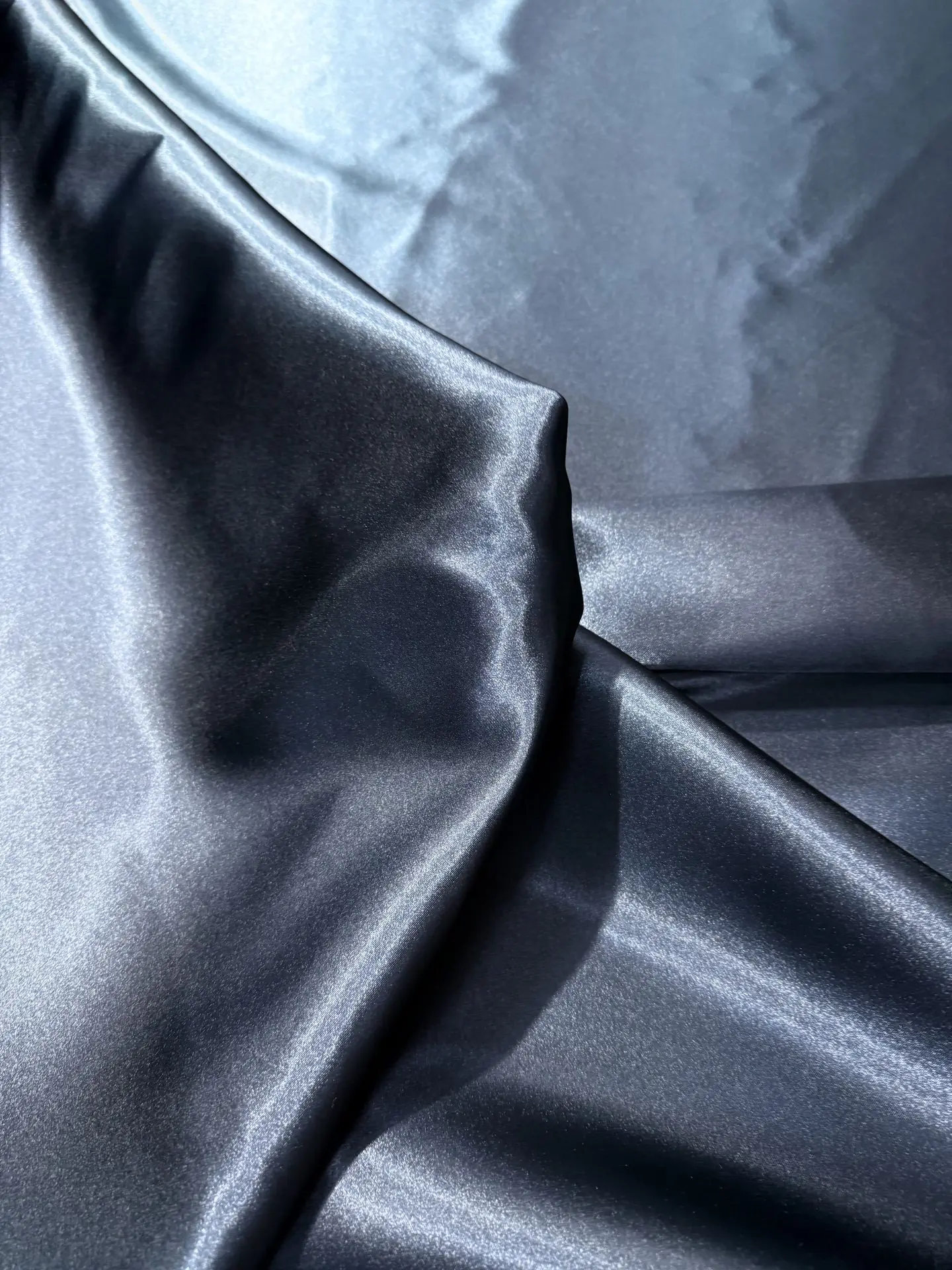 Raso fiesta azul marino – detalle 2