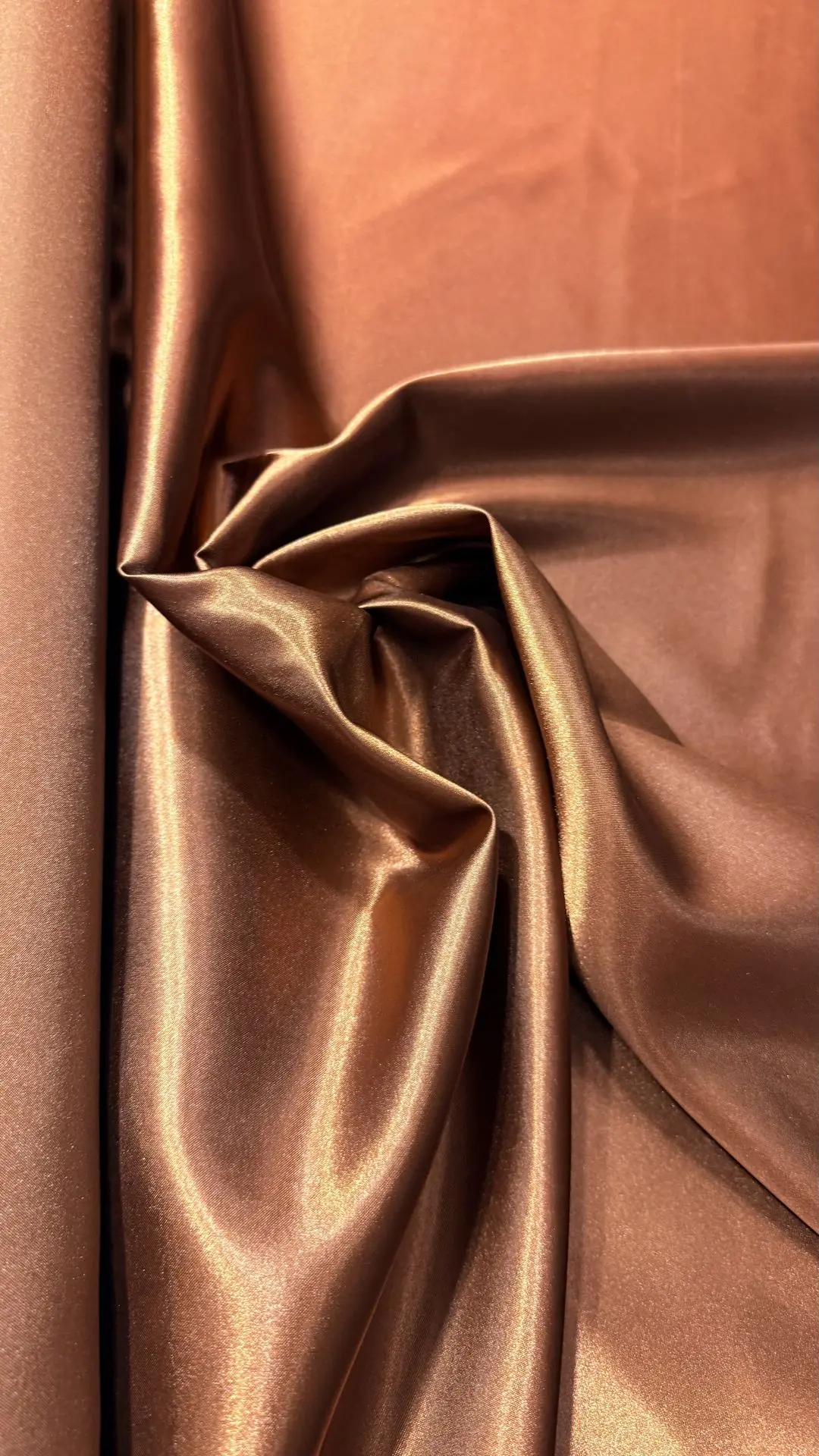 Raso fiesta marrón chocolate – detalle 3